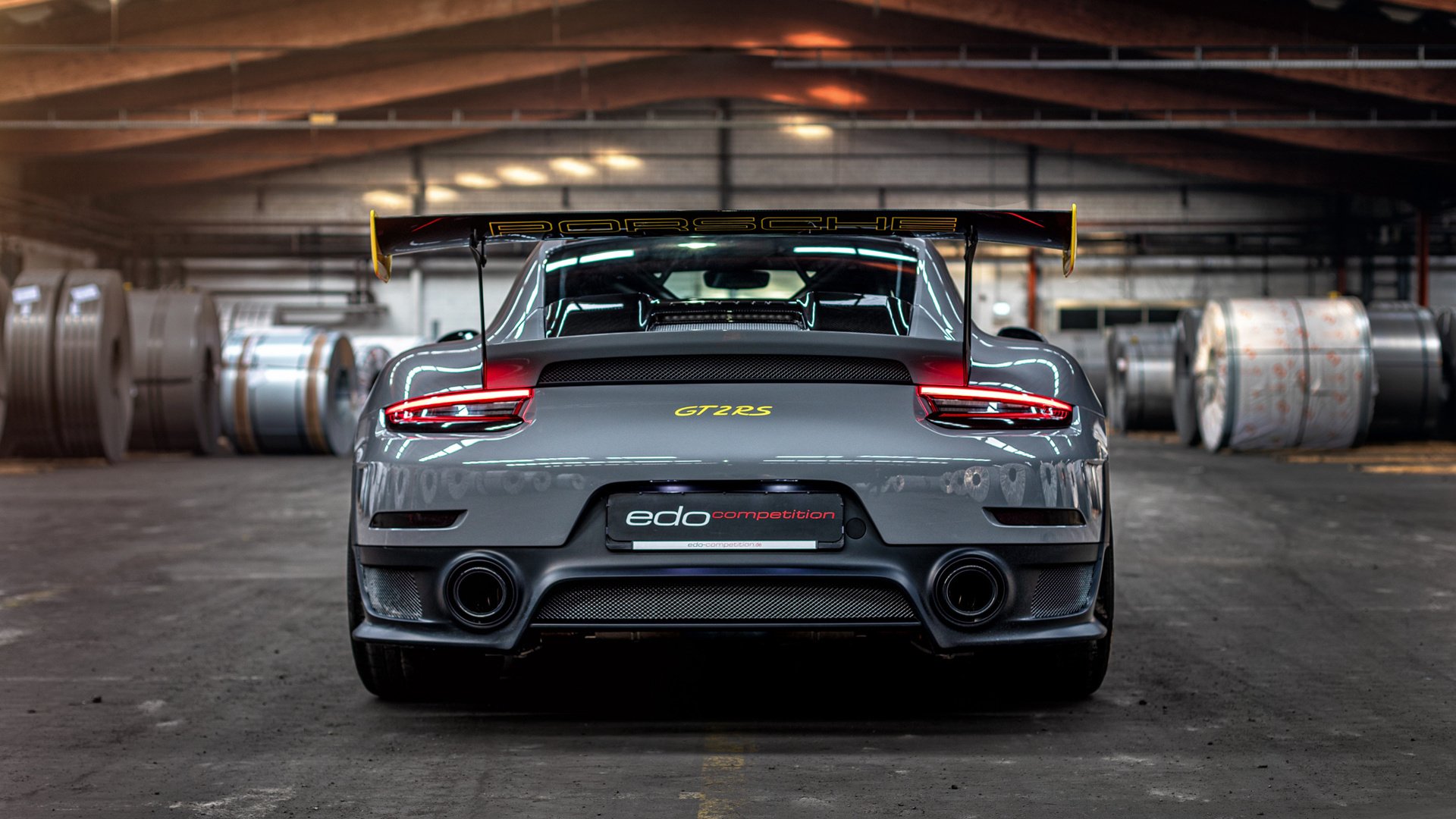 九游电竞站-射箭飞镖对抗赛，精准射击技艺比拼，飞镖与射击射箭的区别